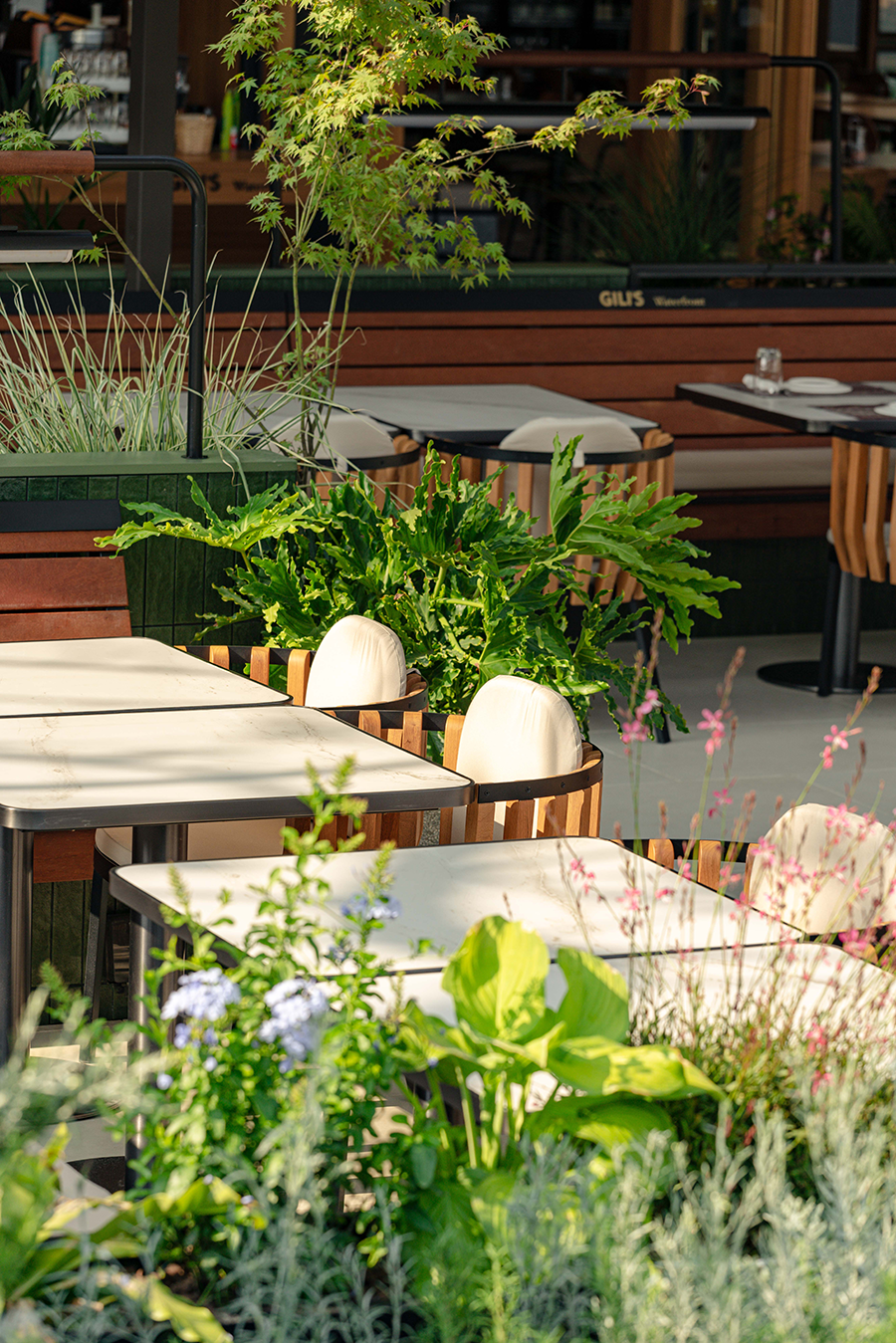 吉利斯海滨咖啡快餐店丨中国成都丨LivFAMA Designs Co. LLC-17