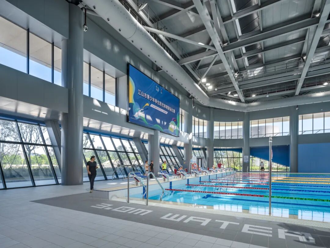 江山市虎山运动公园游泳馆丨中国丨零壹城市建筑事务所-16
