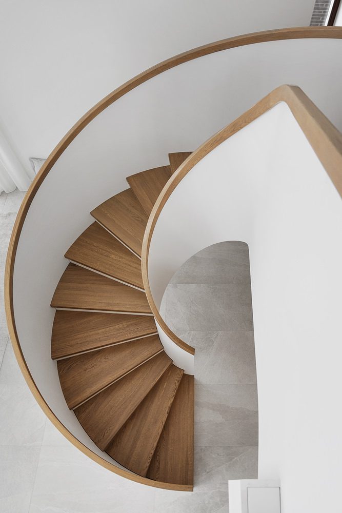 带附属建筑和螺旋楼梯的艺术住宅丨俄罗斯丨“АБ 80,88”工作室 安娜·谢尔盖延科-50