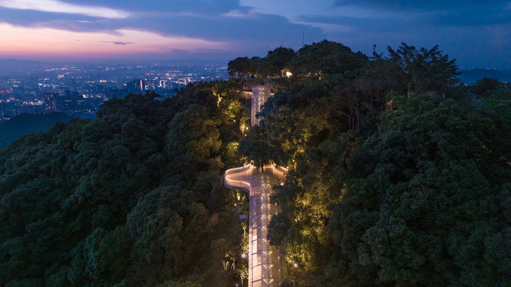 广州白云山摩星岭观光扶梯及栈道丨中国广州丨华南理工大学建筑设计研究院等-91