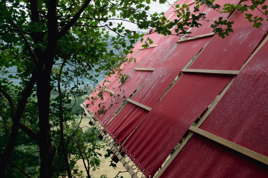 Patagonian Shadow Pavilion | 悬浮于 Patagonian 风景的木质庇护所-21
