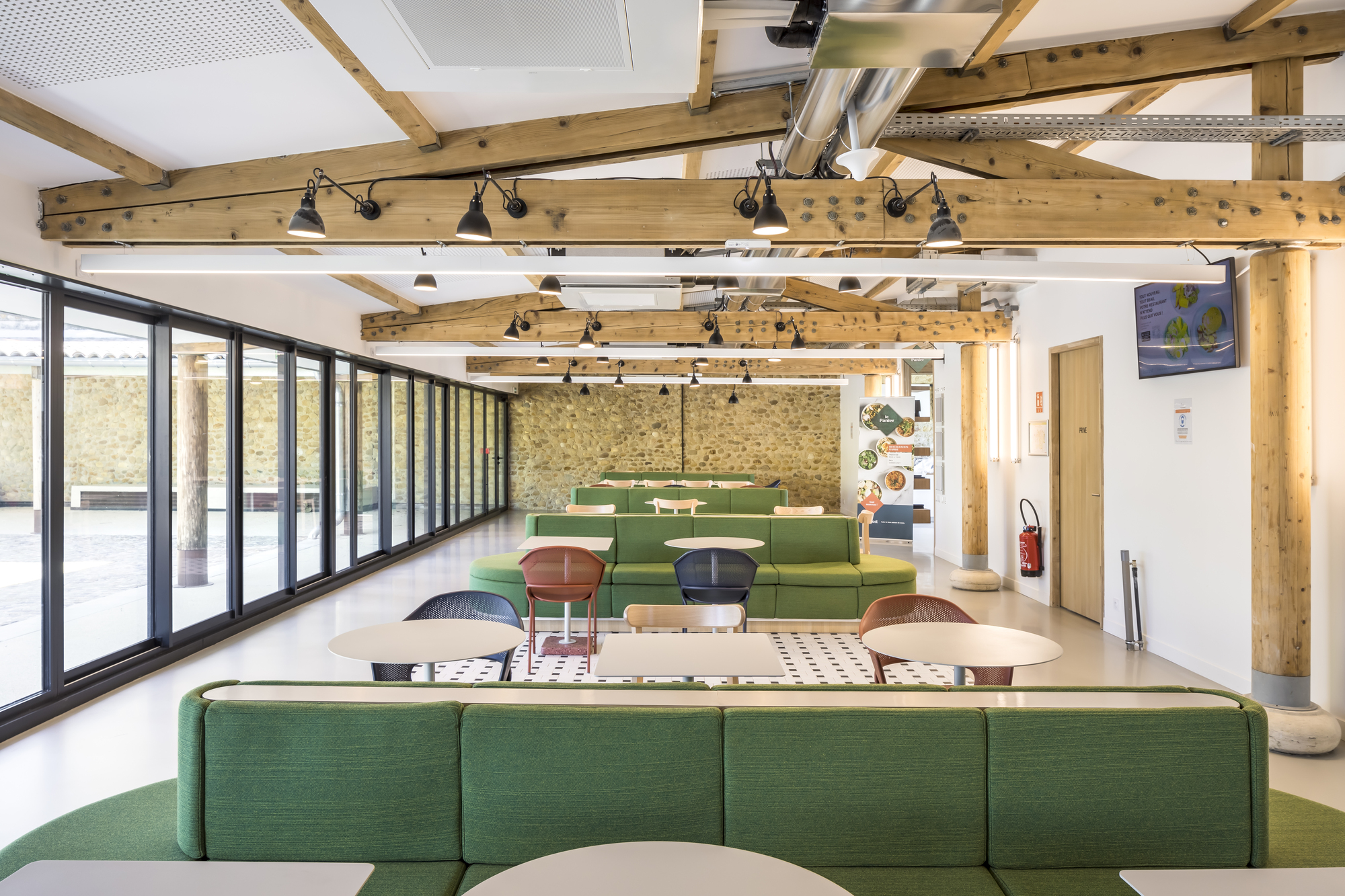 共享公司餐厅丨法国蒙彼利埃丨Brenac & Gonzalez & Associés-51