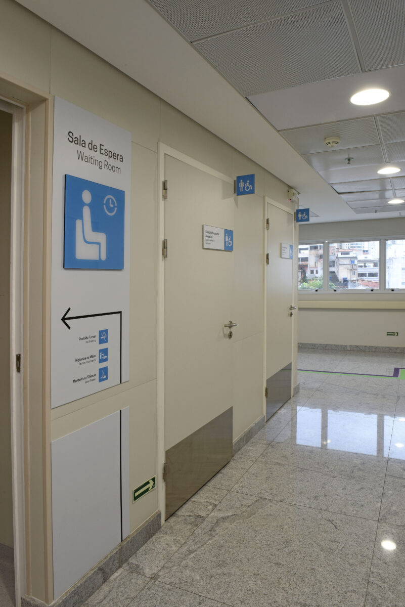 Hospital Cardio Pulmonar - /STUDIOMDA - Wayfinding Design-7