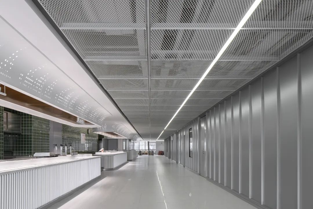 深圳李宁总部员工餐厅丨中国深圳丨叁上叁设计团队-12