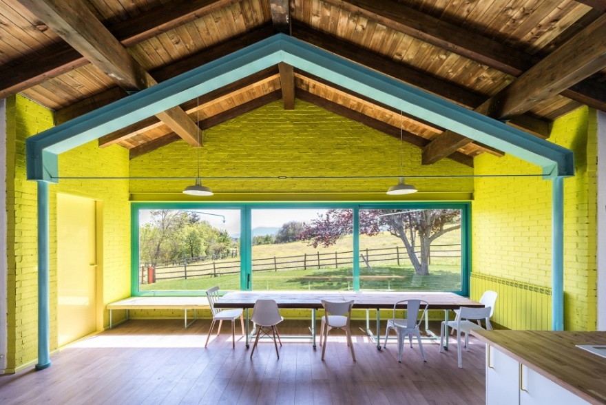 新旧共生,农城融合的西班牙乡村住宅-30