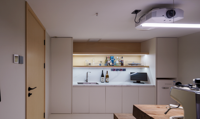 现代诧寂风家居设计-31