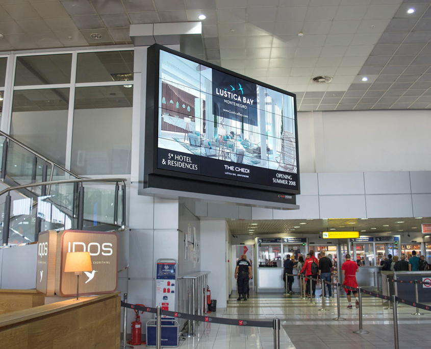 贝尔格莱德尼古拉·特斯拉机场2号航站楼两块数字LCD屏建设丨ARTHS Studio Čubra-1