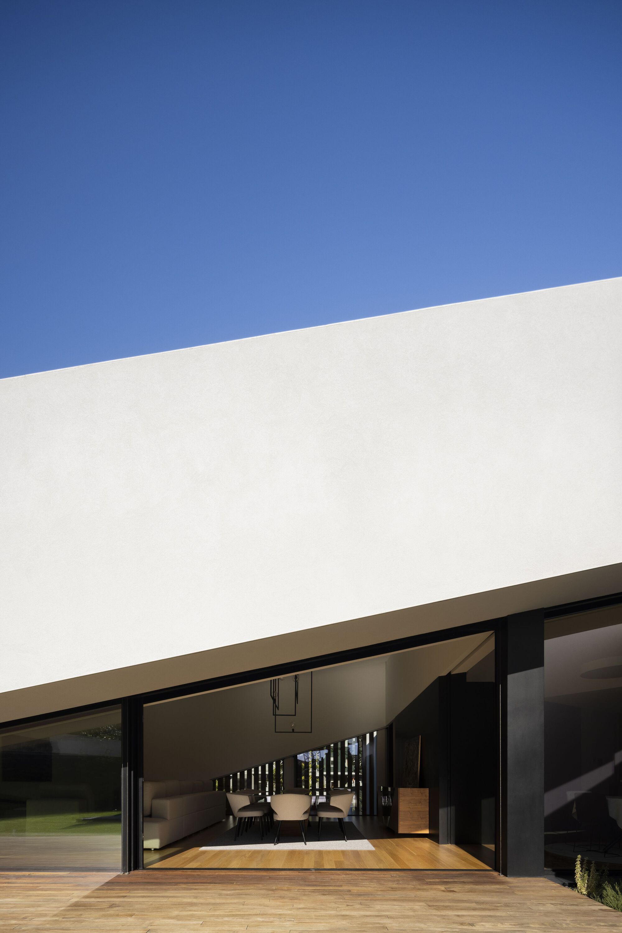 倾斜房屋丨葡萄牙丨MUTANT Architecture & Design-17