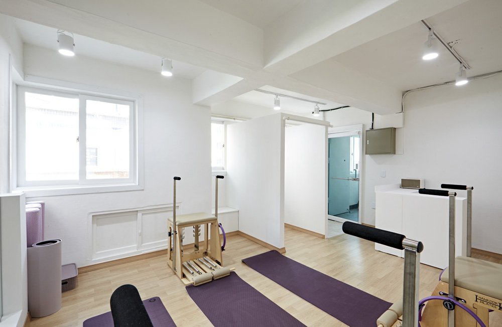 极简白与木，打造温馨舒适之家-11