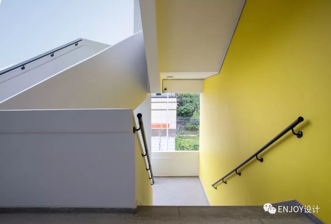 万科虎门梅沙小学,打造感官、思考、自由的体验式教育空间-22