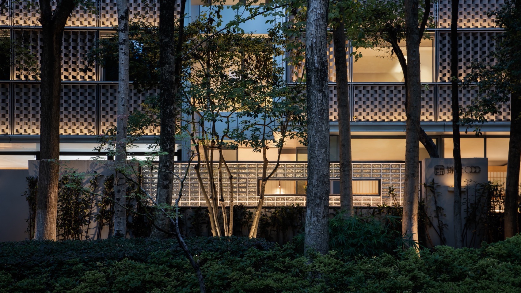 南京鼓楼锦上OCC餐厅丨中国南京丨BUZZ建筑事务所-36