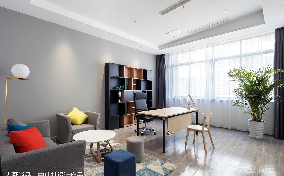 时尚公司办公空间，打造年轻态环境-32