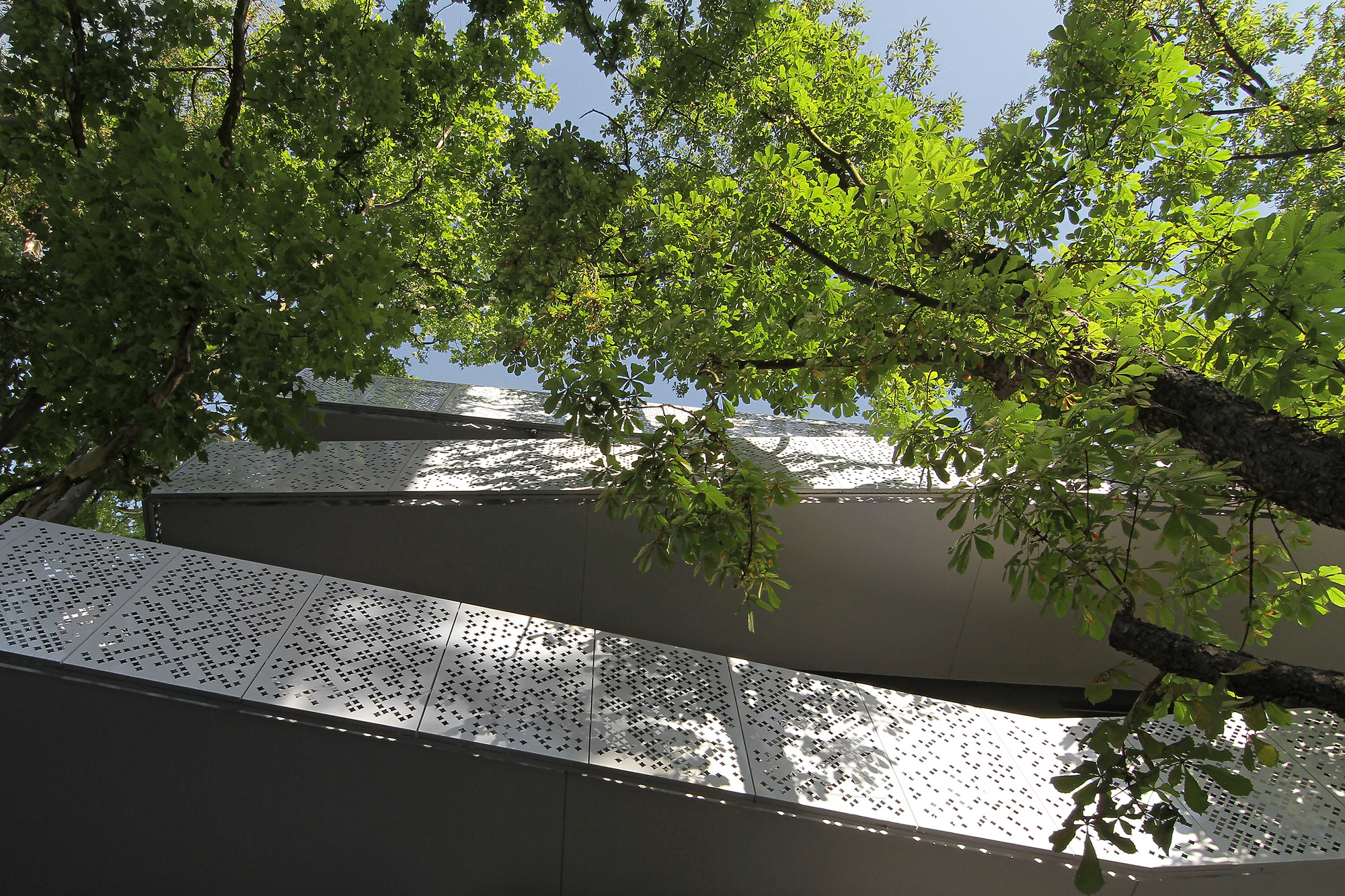 波兰 Neostudio Architekci 公寓建筑 | “高层露台”的多功能住宅设计-15