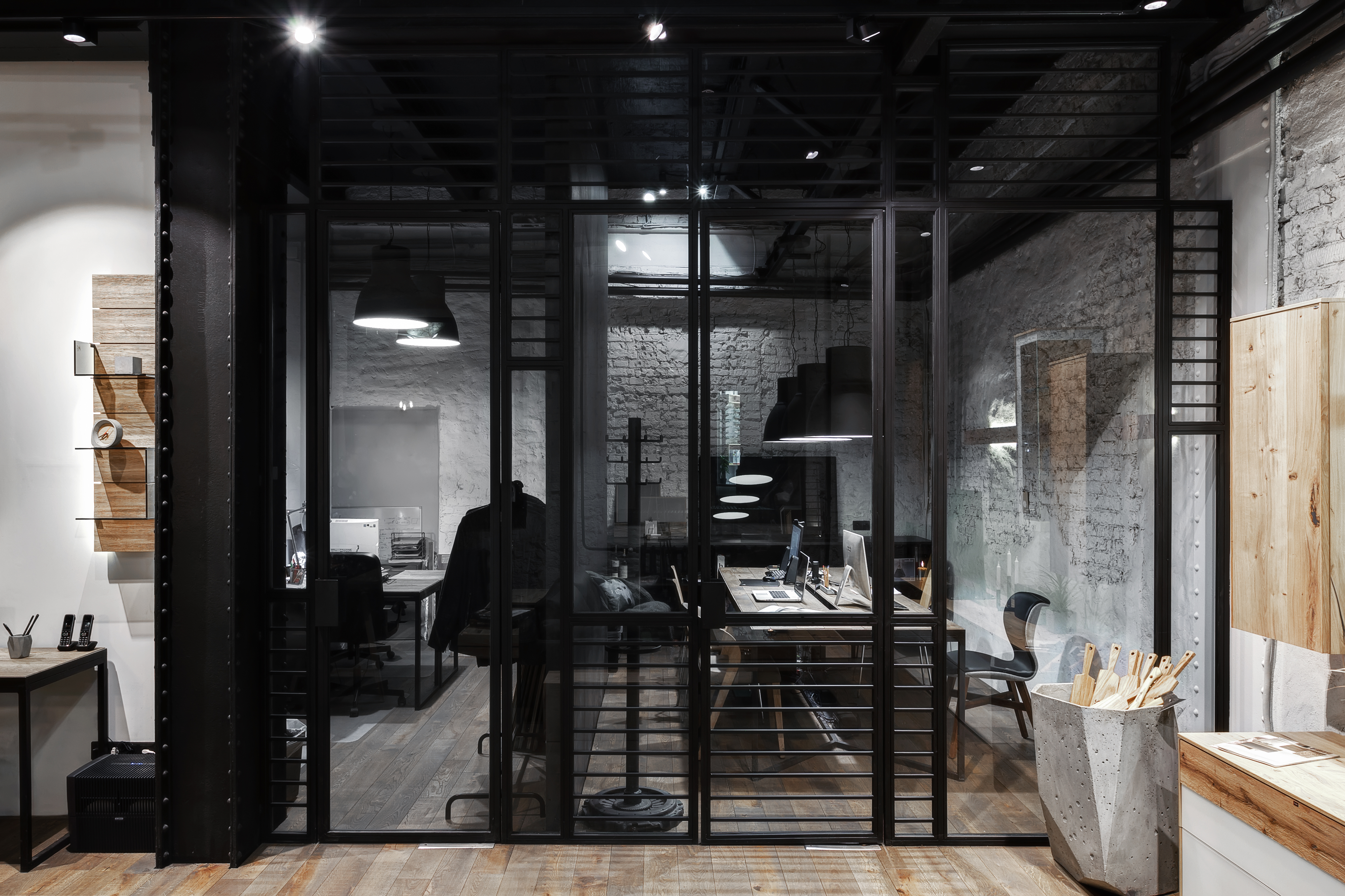 莫斯科中心工业建筑中的原木魅力-23