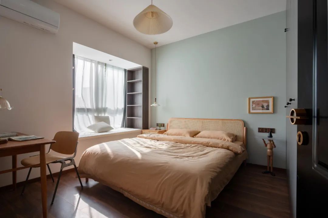 90 后情侣的温馨绿意之家丨PINK 瓶子设计-48