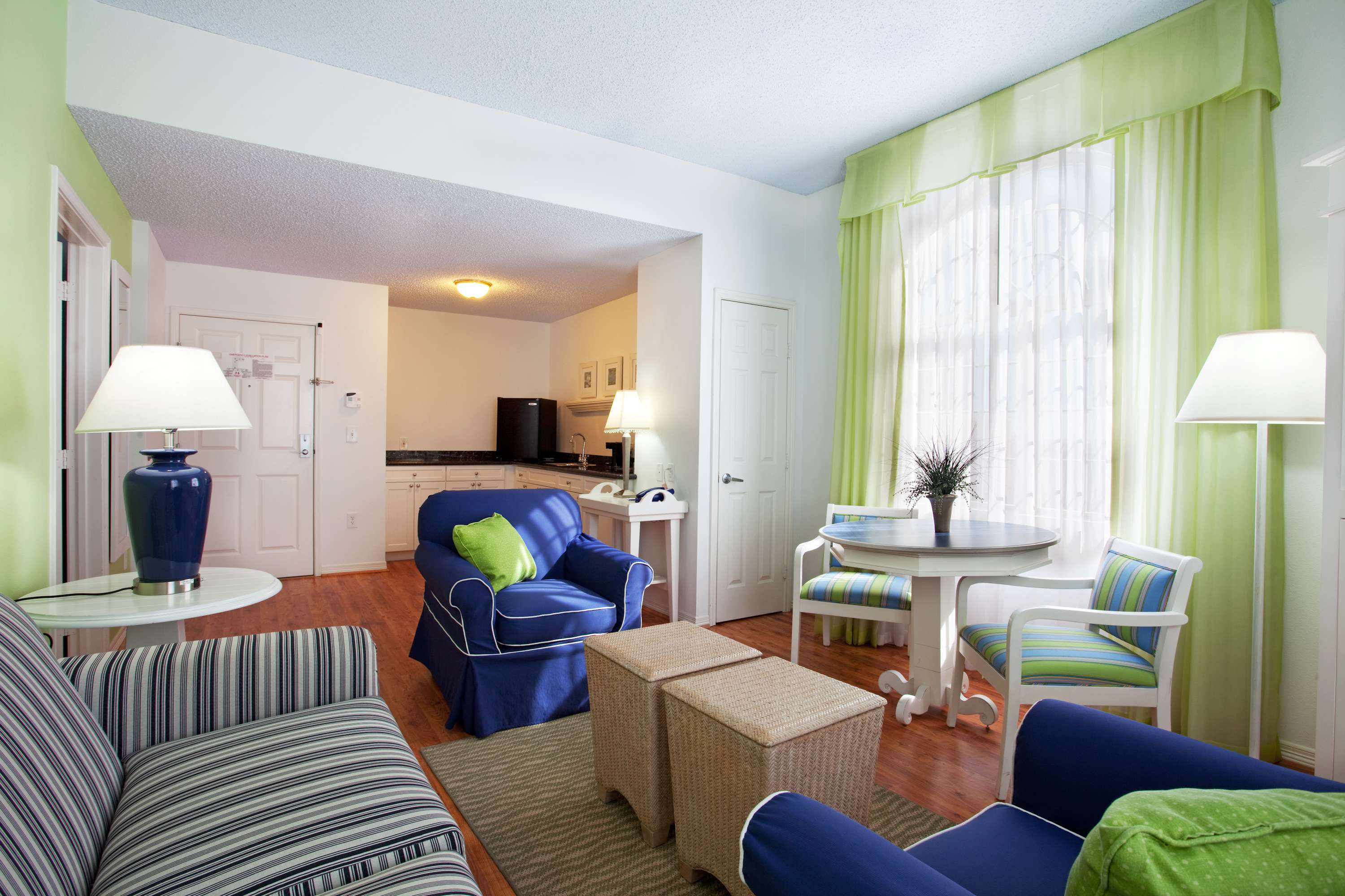 HOTEL INDIGO AT THE GALLERIA-45