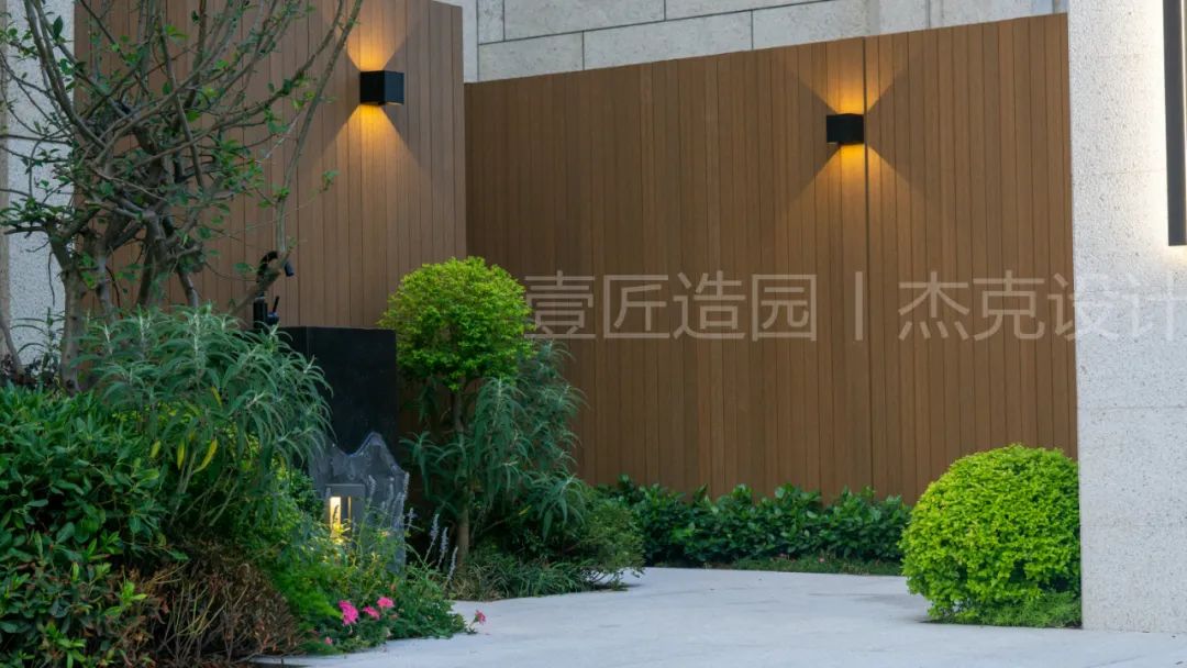 一庭一院一世界 · 正弘瓴的极简庭院设计丨【壹匠造园】-10