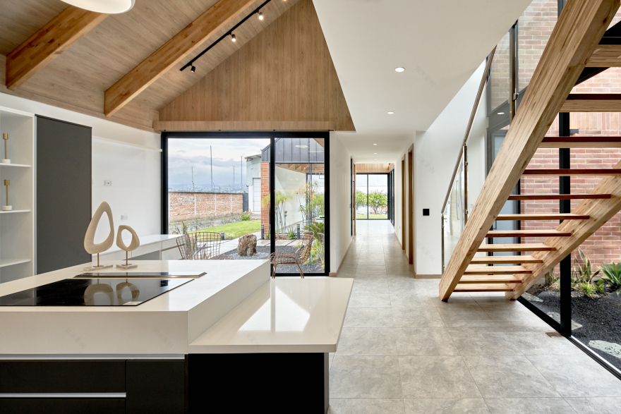 花园之间的房子丨TEC Taller EC-36