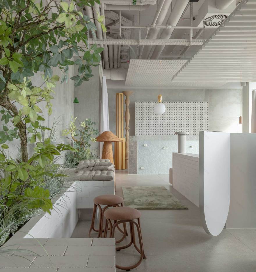 Liminal Space: East Side Gallery Berlin Hotel by Grzywinski+Pons.-0