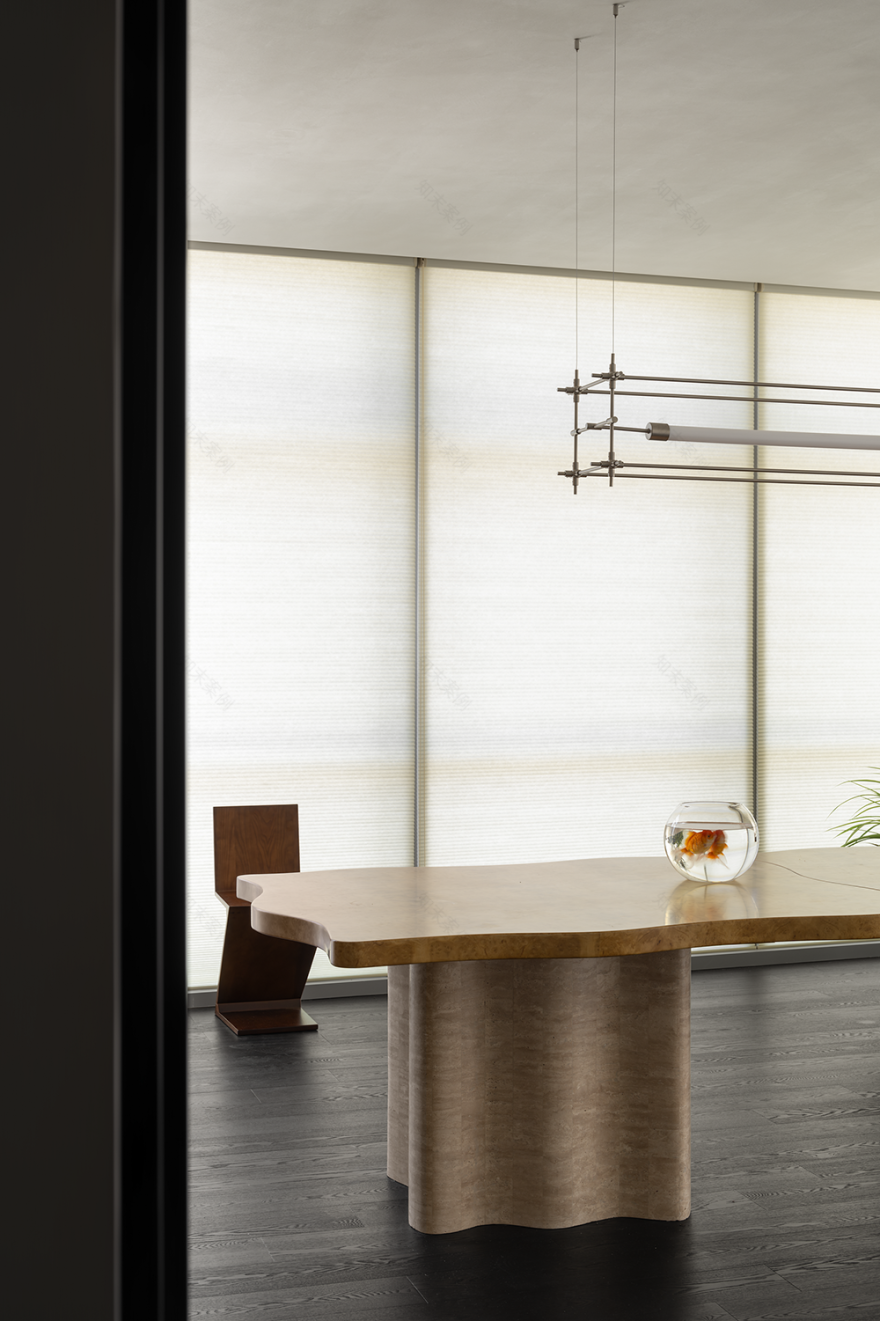 塑境空间 · 张康的现代主义艺术设计丨中国广州-20