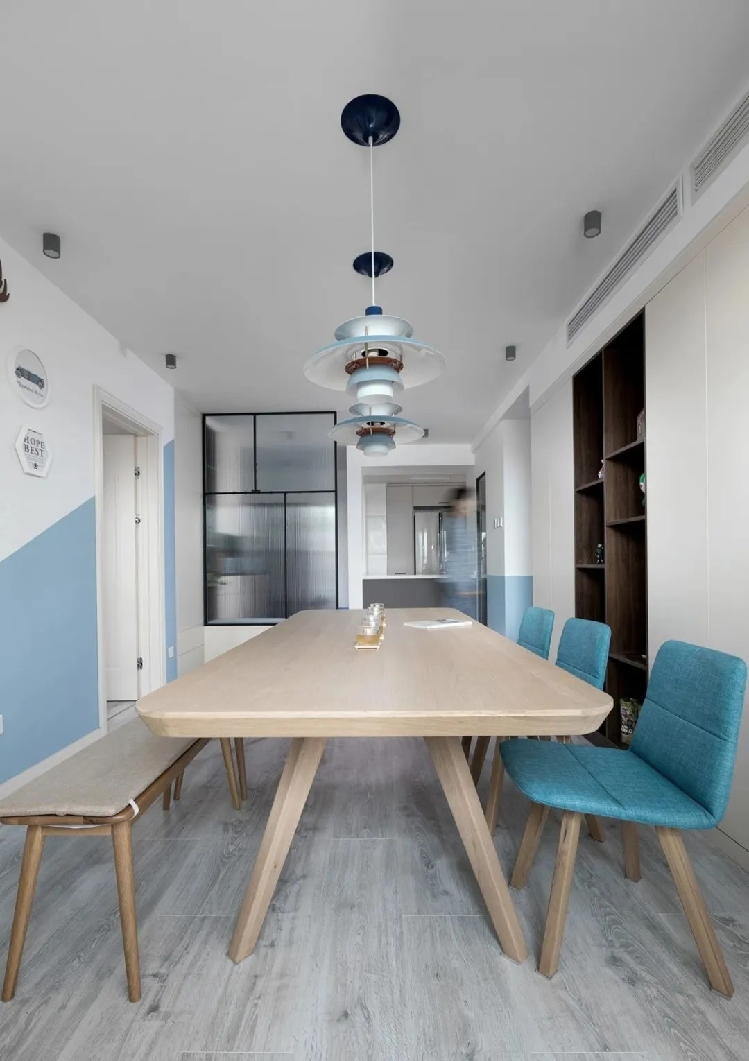 120 平现代简约三口之家,儿童房空间利用高-8