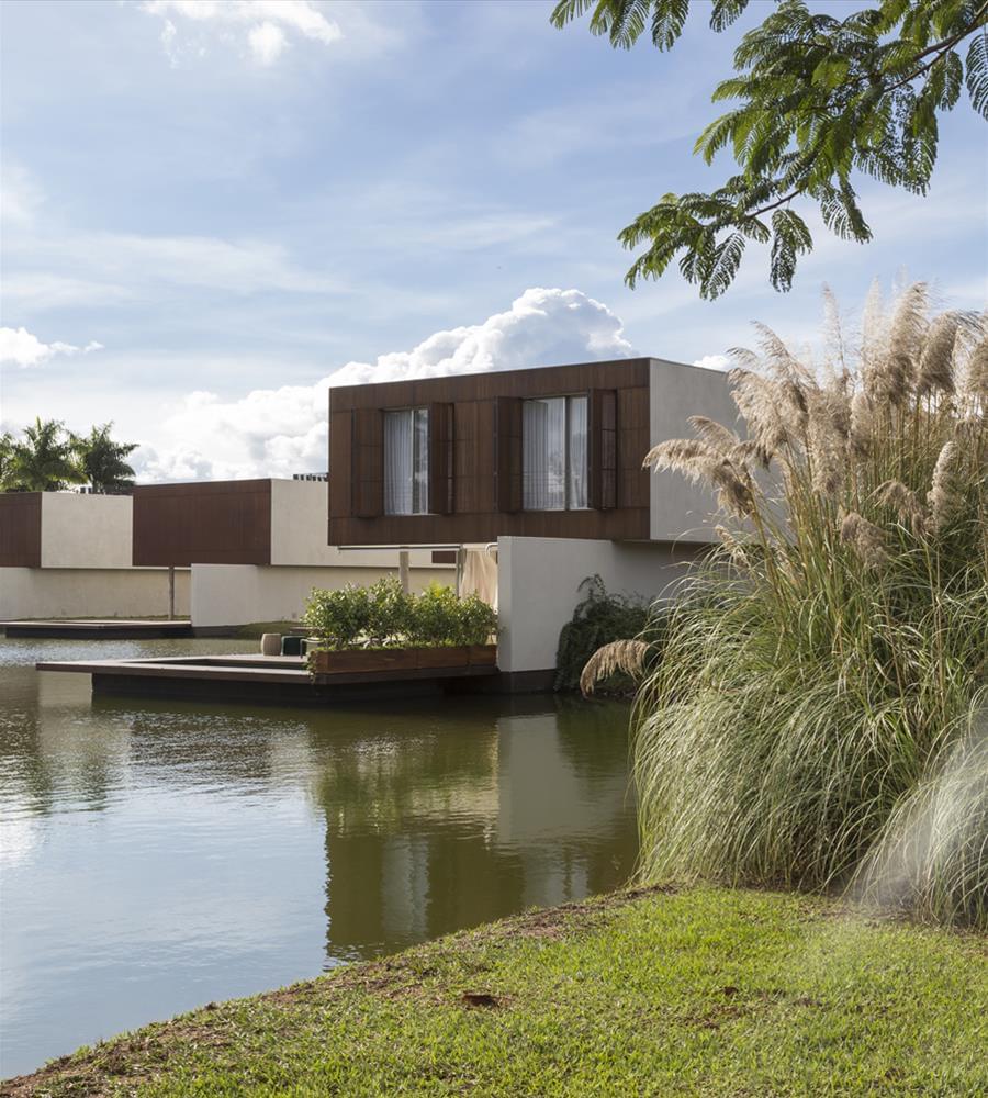 巴西 LORE 建筑事务所的绿色环保周末住宅设计-1