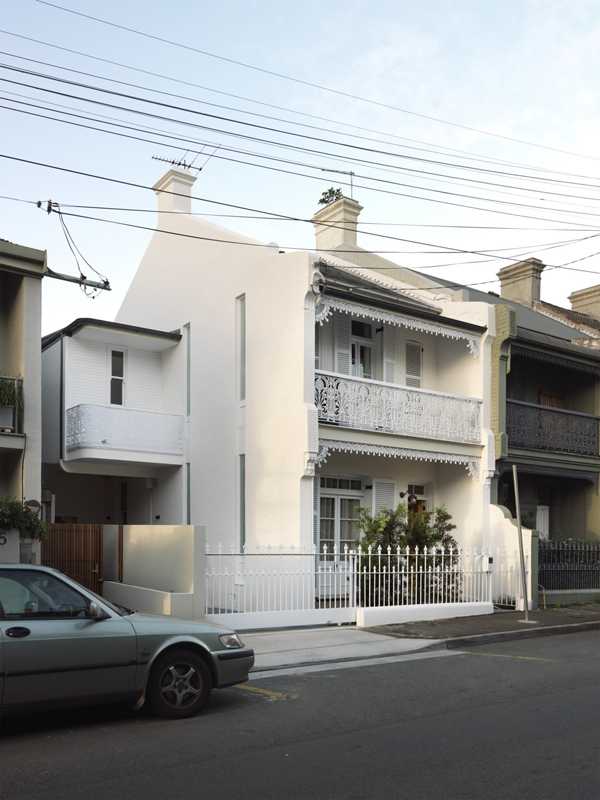 悉尼阳光小镇屋 | 设计师 Heidi Correa 的明亮改造-16