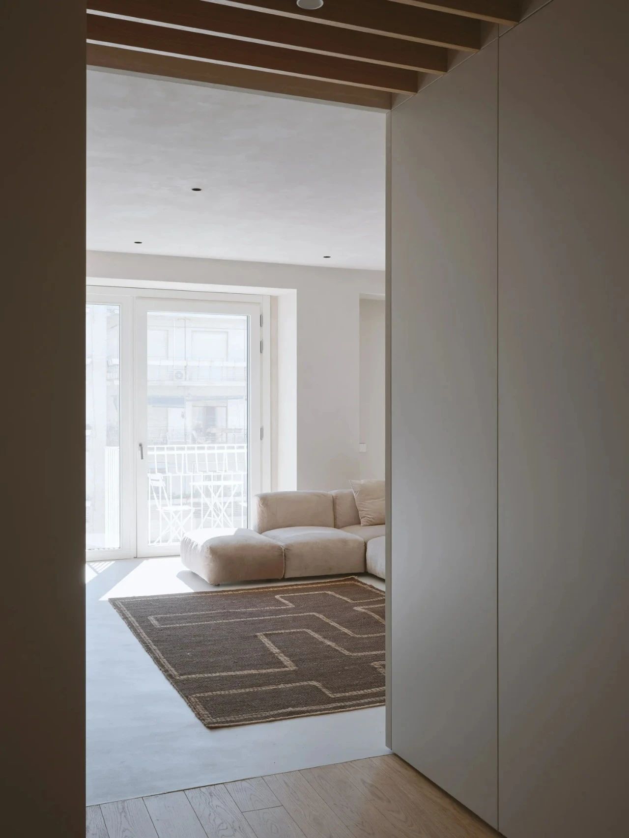 米兰市中心年轻家庭公寓改造丨意大利米兰丨AIM-21