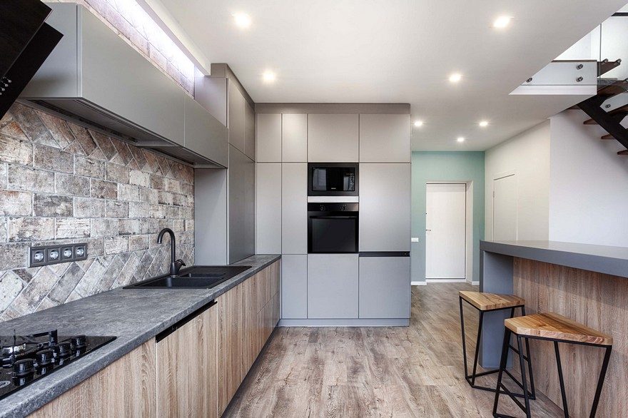 Two-Level Apartments near Kiev / Martin Architects-0