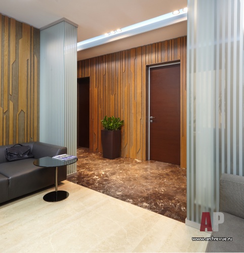 现代四层建筑公司办公室项目丨Качалов Иван,Метёлкин Игорь-31