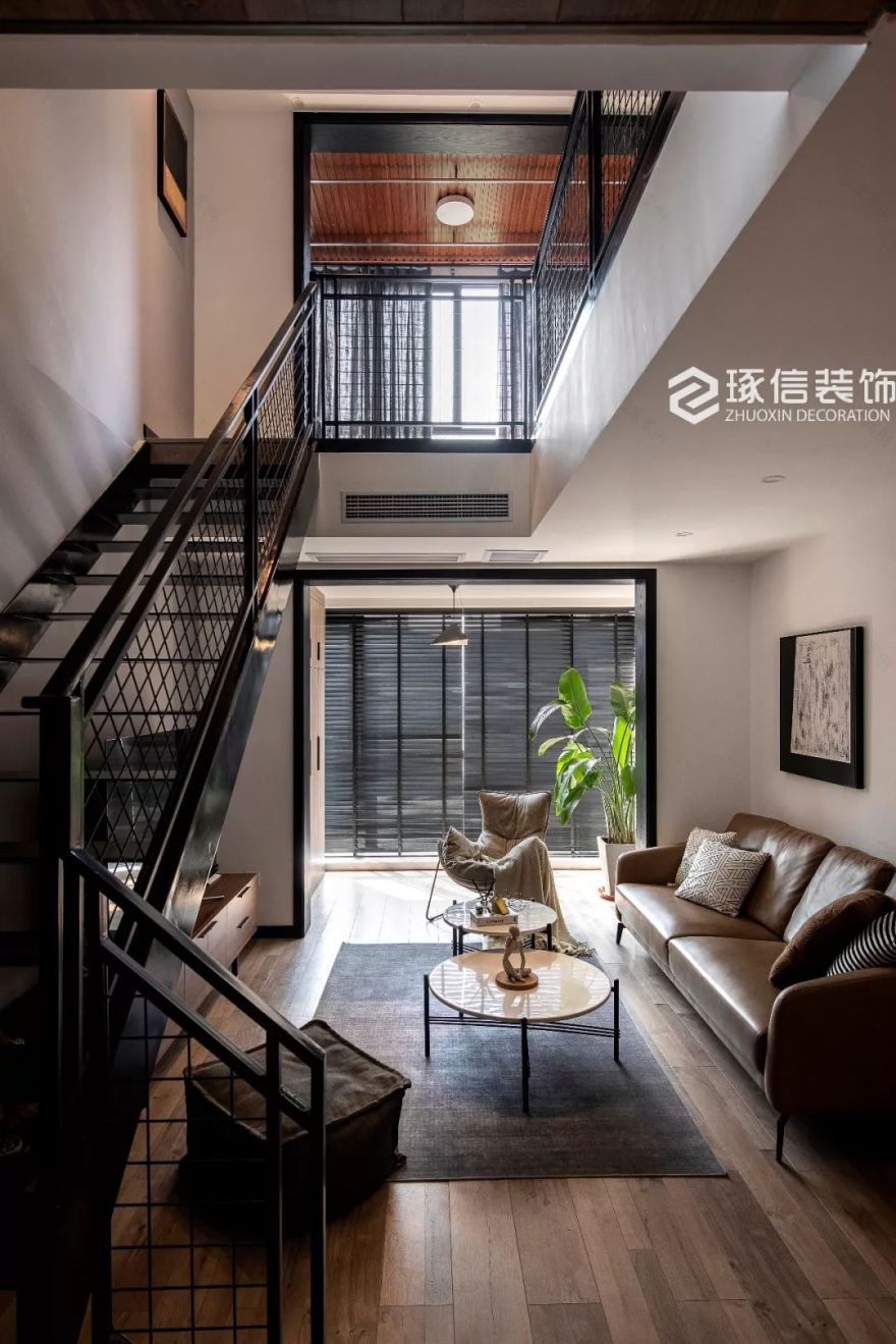 云端 80 后的自由随性混搭风-41