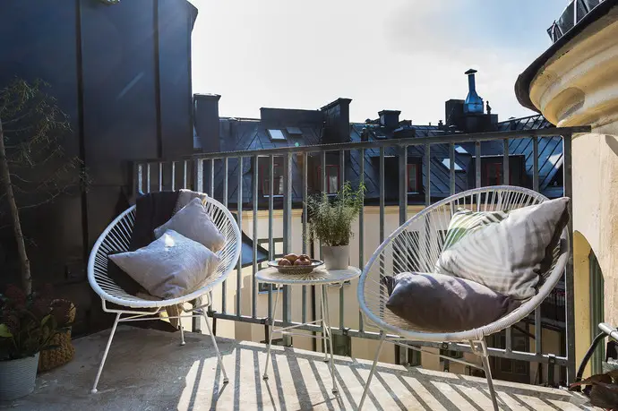 独特温暖的木质空间 | Lagerlings 的一室公寓设计-19