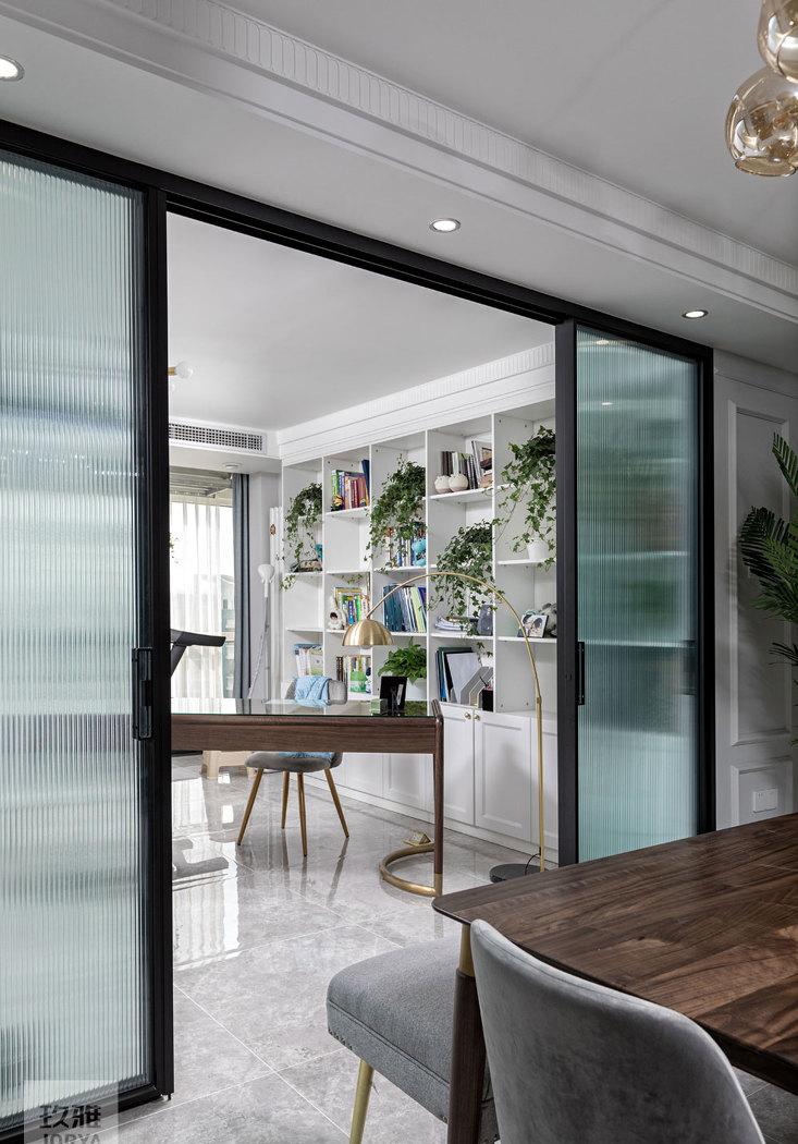 陆离设计师打造开放式平层空间，卧室变吧台书房-63