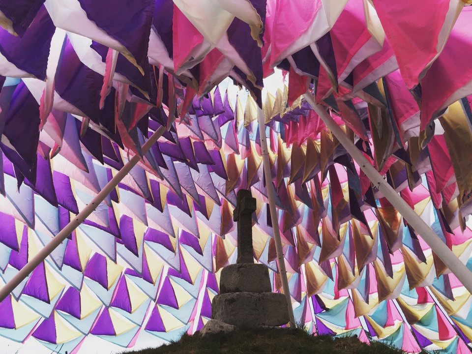 奇幻 NEON | 英国设计事务所探索建筑与艺术的交融-21