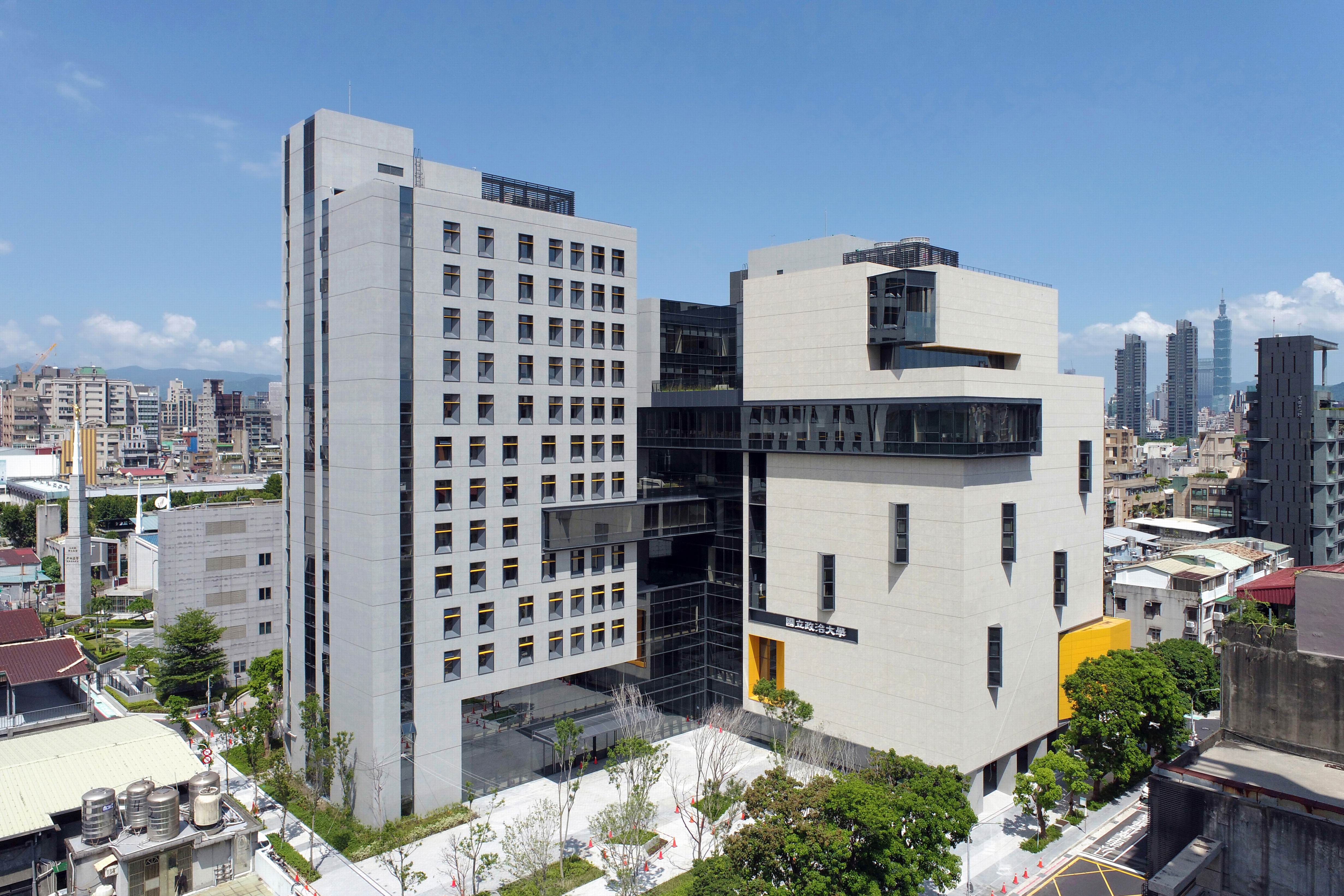 NCCU 公共与工商管理教育中心丨JJP Architects and Planners-11