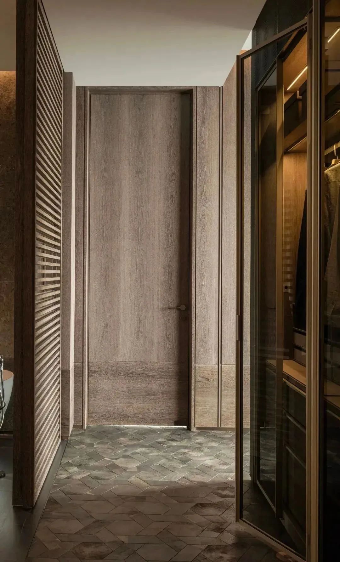 636㎡城市顶豪丨U Studio 于昭-43