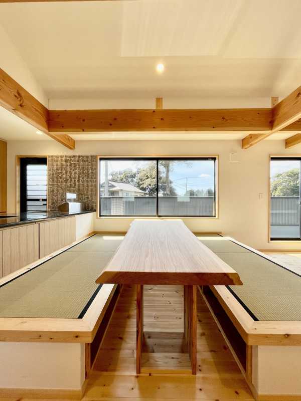 富士山一望！2阶Living的太阳能系统微风自然素材住宅丨探彩工房建築設計事務所-28