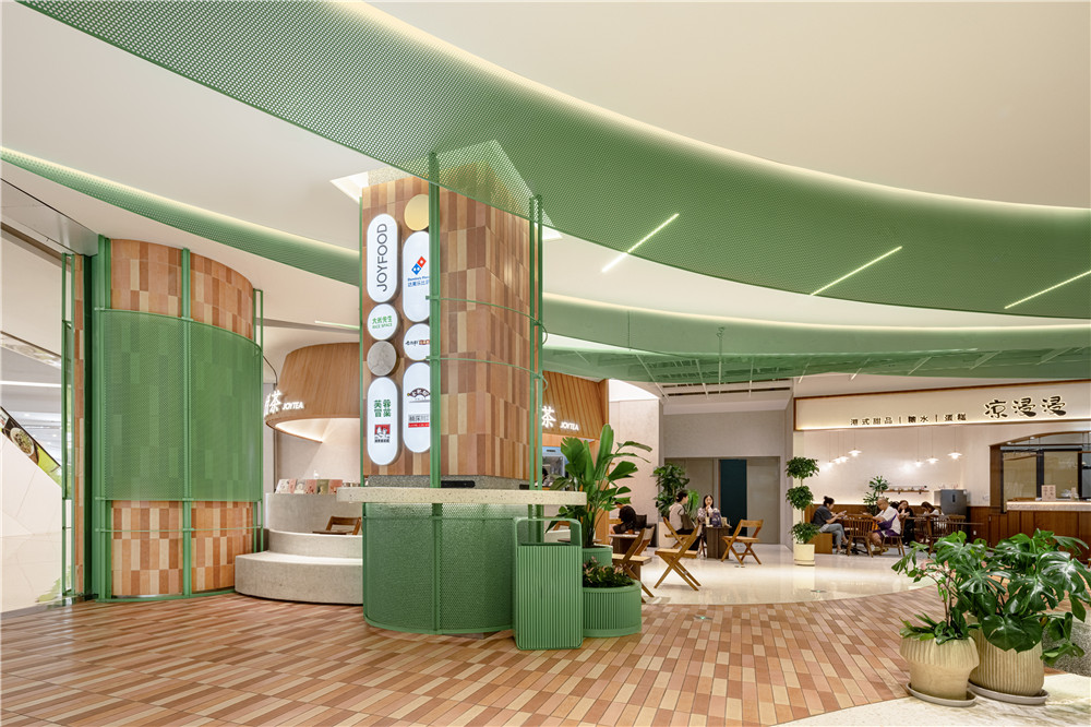 成都大悦城“悦食汇”食集空间改造丨中国成都丨四周建筑-4