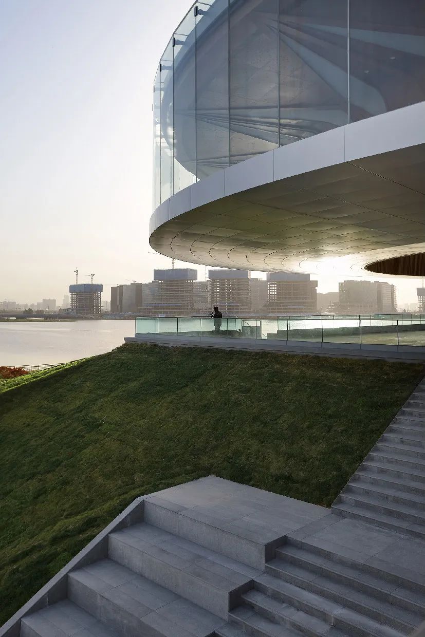 龙湖公共艺术中心丨中国郑州丨STUDIO A+-41