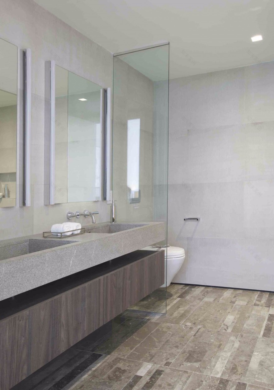 翠贝卡西区历史街区的意大利极简风住宅-33