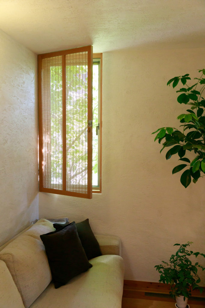 中庭はもうひとつの部屋日々の小さな変化を愉しむ自然の恵みで豊かな生活 | Outdoor | 100%LiFE-7