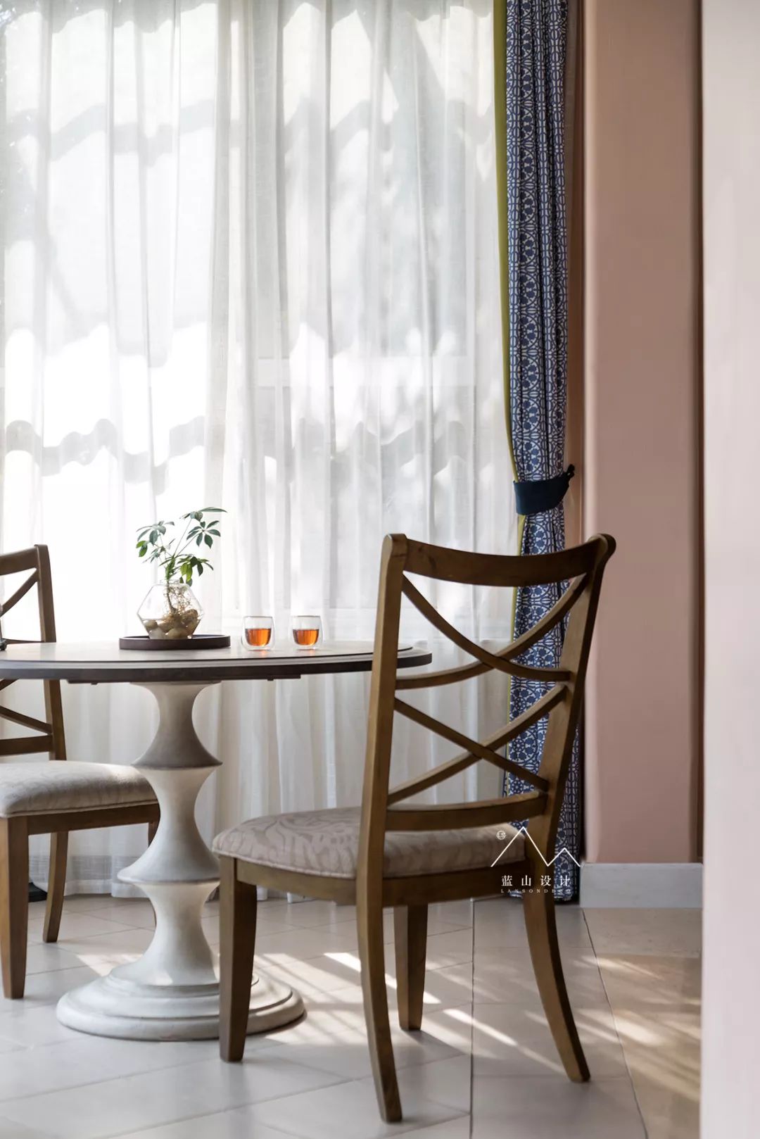 旧别墅新生活 | 南山瞰景,色彩斑斓的改造设计-46