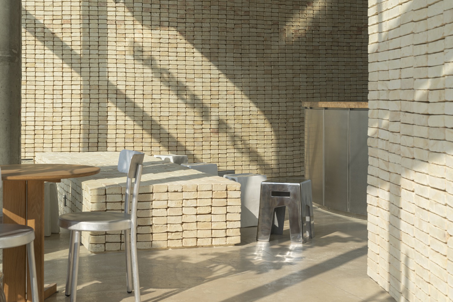 Bageri Form 面包店丨阿联酋迪拜丨BONE-16