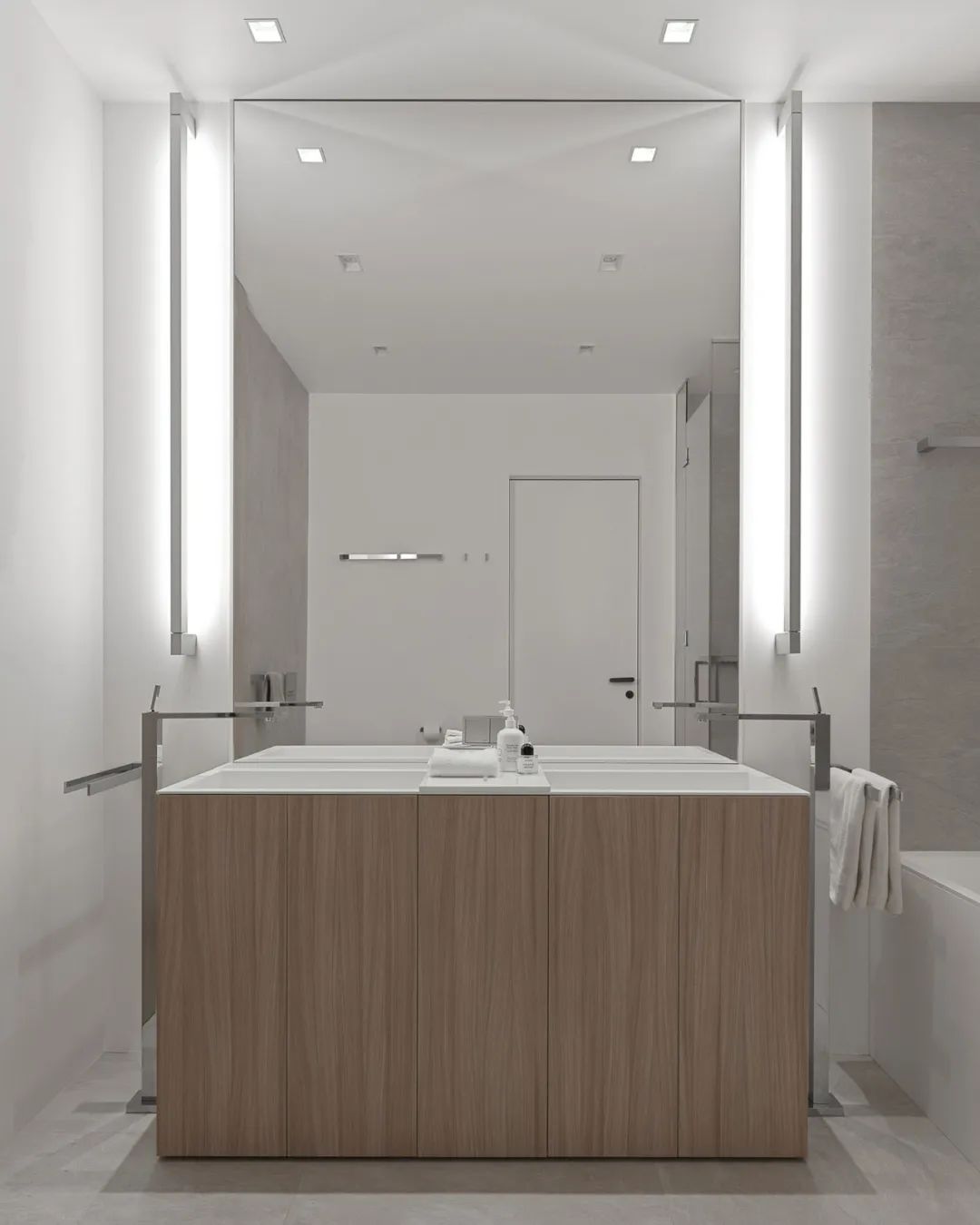 莫斯科自然原木色温馨设计师之家丨俄罗斯莫斯科丨Abarchitects-33