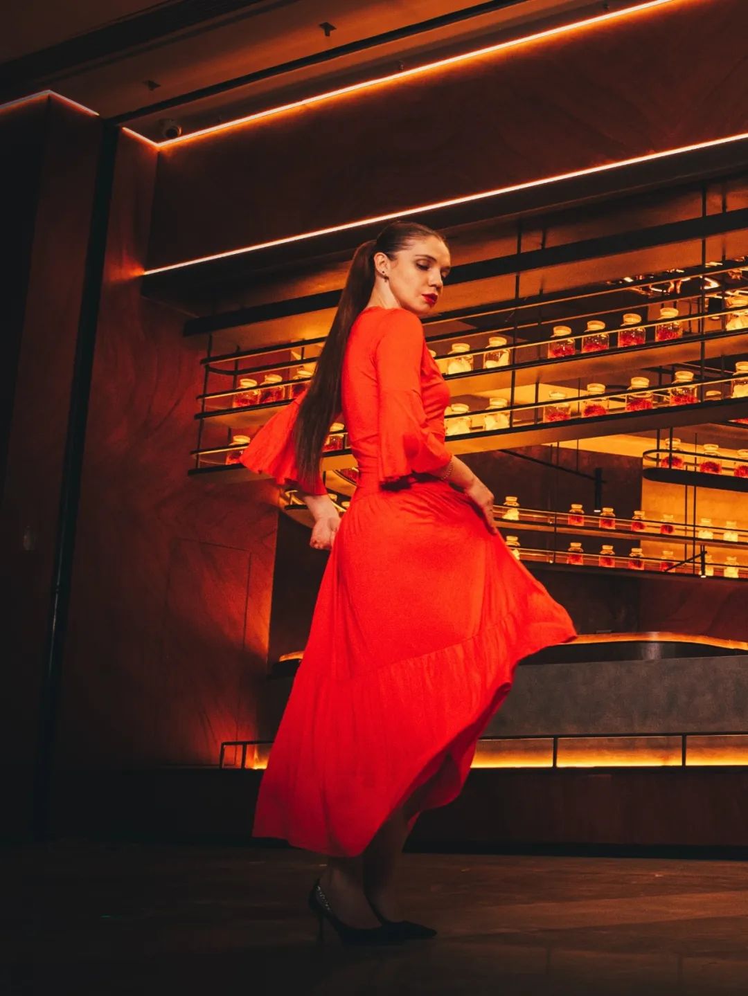 西班牙风情 | 齐聚混合设计打造独特餐饮空间-31