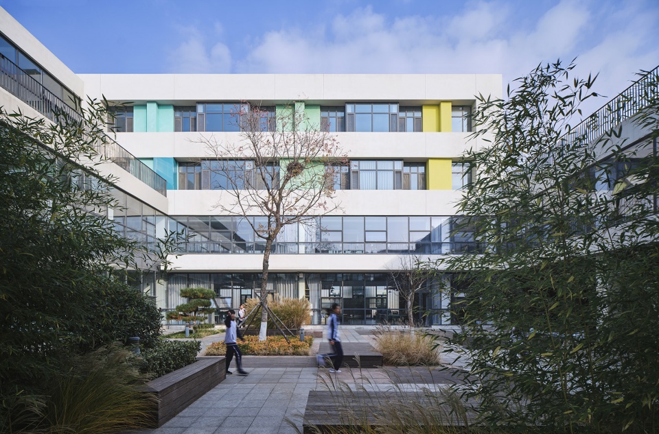 威海望海园中学丨中国威海丨清华大学建筑设计研究院有限公司-34