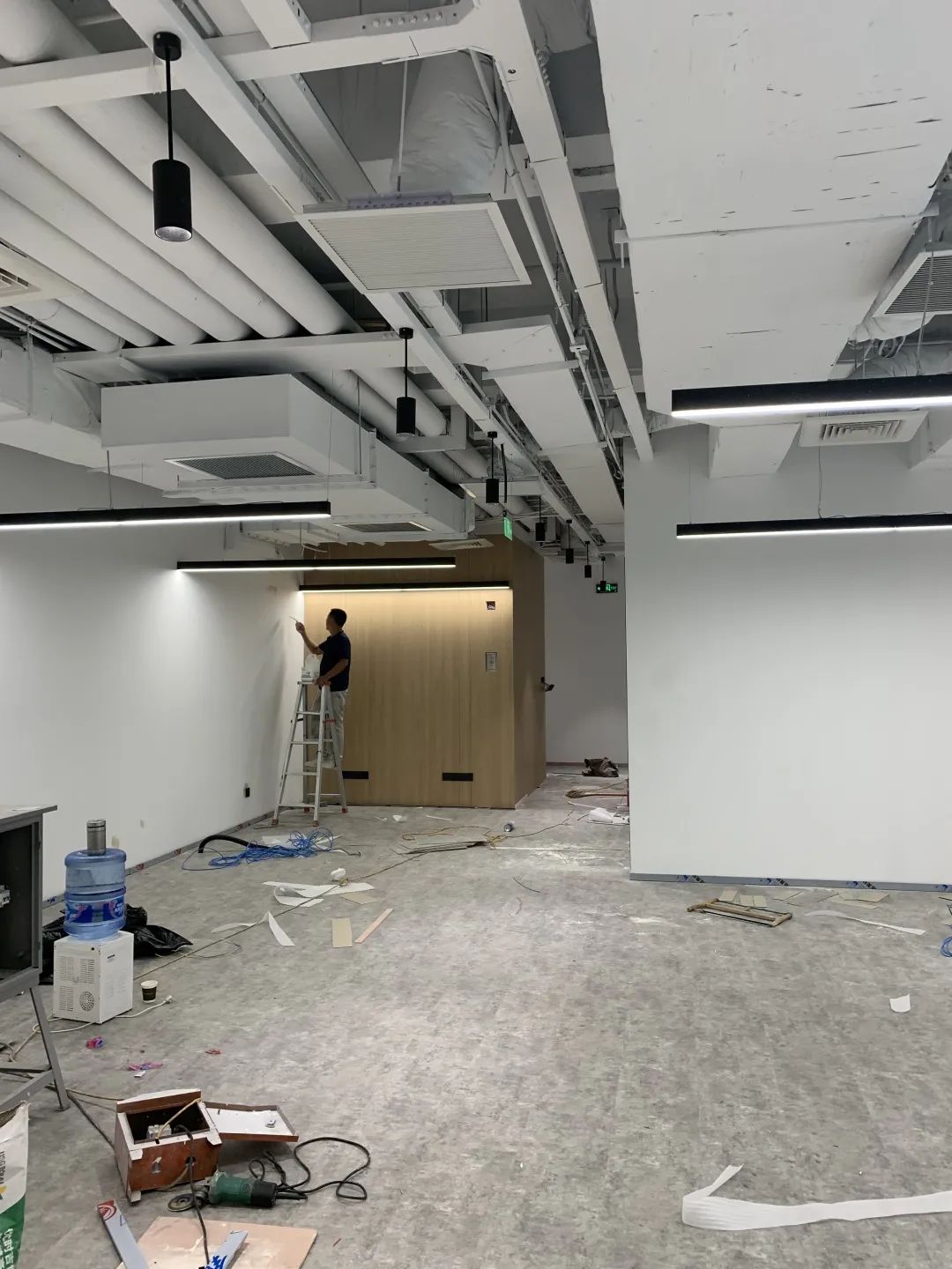 《周一见》· 虹桥天地广告公司办公室设计丨中国上海丨攸地(上海)建筑工程设计有限公司-37