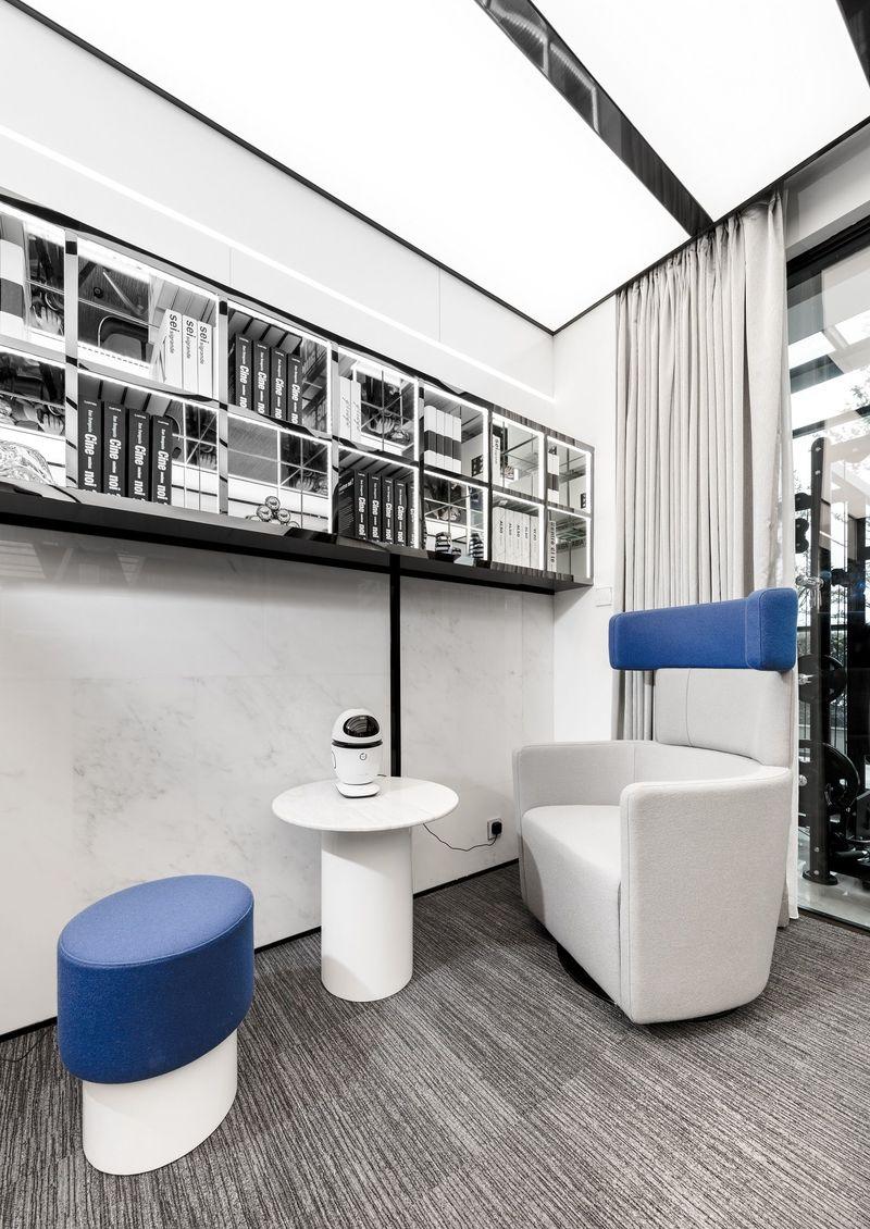 福建东湖LOFT办公空间——科技感与人性化兼具的办公环境-29