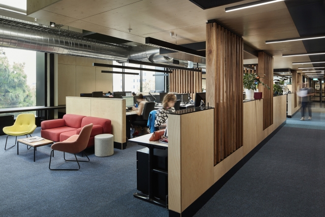 墨尔本大学某建筑适应性再利用项目丨Six Degrees Architects-47