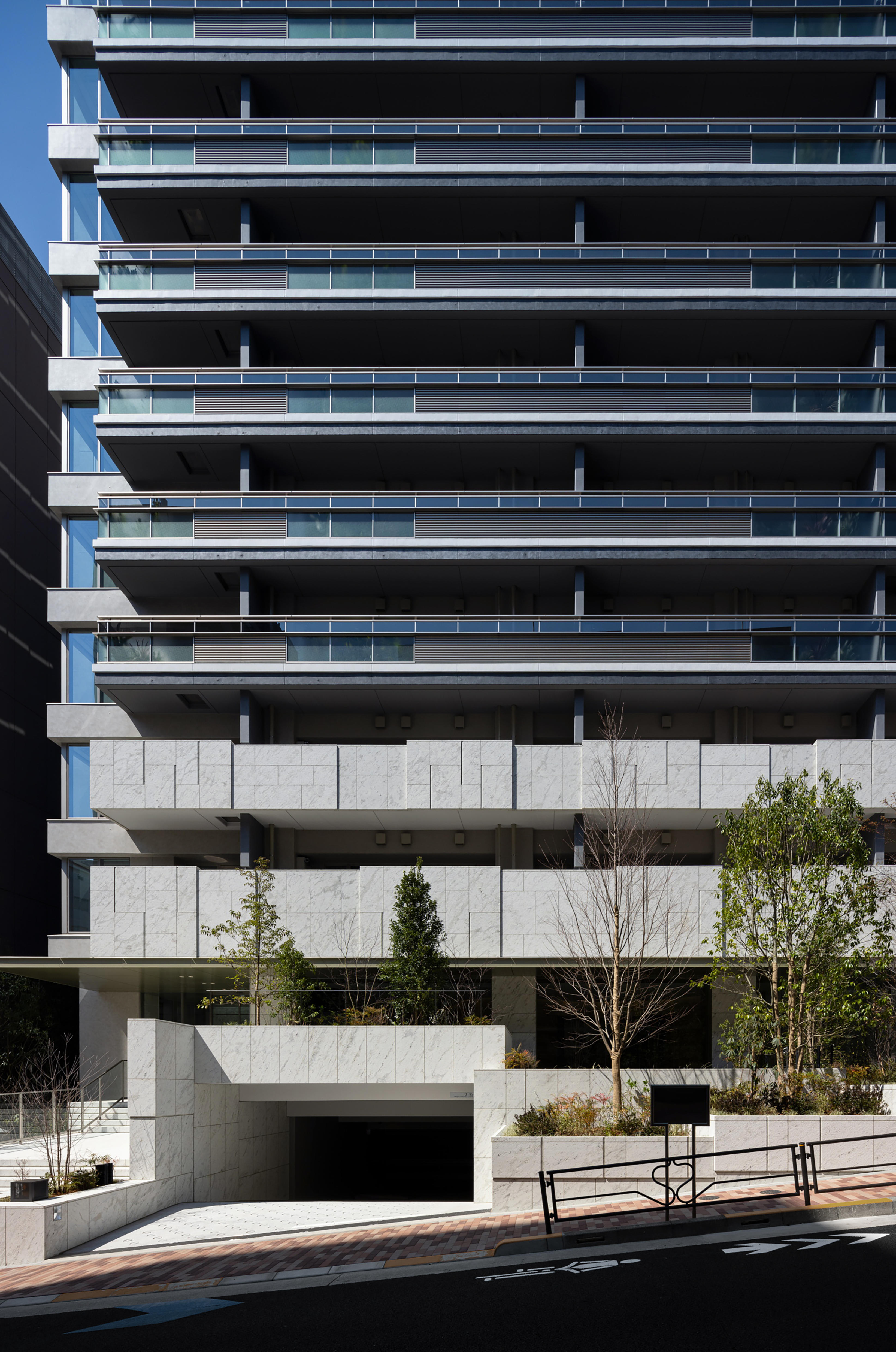 プラウド御茶ノ水 EXTERIOR｜FIELD FOUR DESIGN OFFICE-1